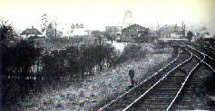 Dunmow Station 1952 sm.jpg (15896 bytes)